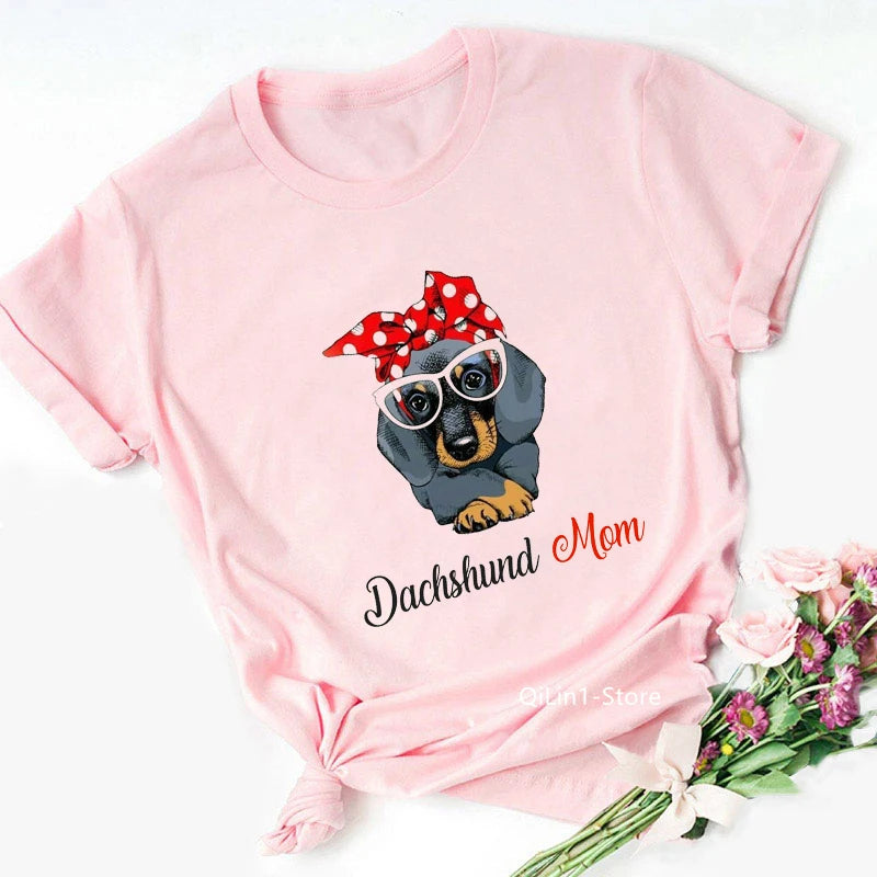 Pink Dachshund Mom Graphic T Shirts Women Summer Vintage Tshirt Dog Lover Tees Girls Casual T-Shirt Short Sleeve Tops Streetwear